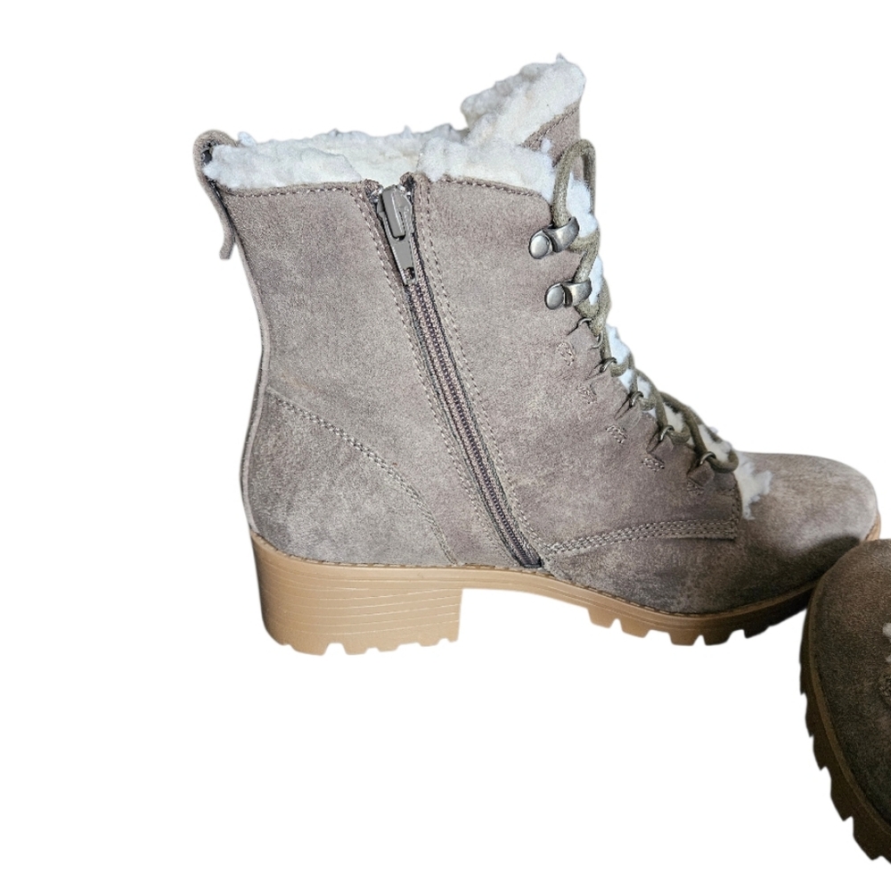 Maurices Ciara Sherpa Lined Hiker Boots NWOT - Picture 2 of 5